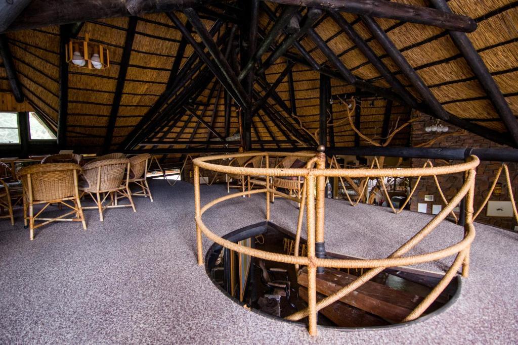 Etusis Lodge Usakos Ruang foto